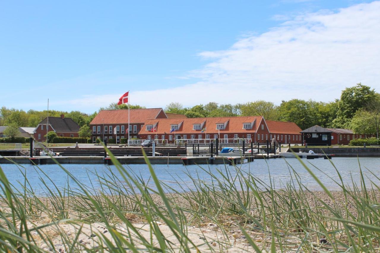 Tambohus Kro & Badehotel 흐비드베르그 외부 사진